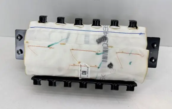 Tesla Model 3 Passenger airbag 107782300G