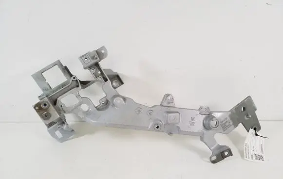 Polestar 2 Headlight/headlamp mounting bracket 31688286