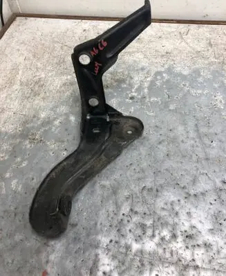 Audi A6 S6 C6 4F Intercooler pipe mounting bracket 4F0145813FBILI 4F0145813F