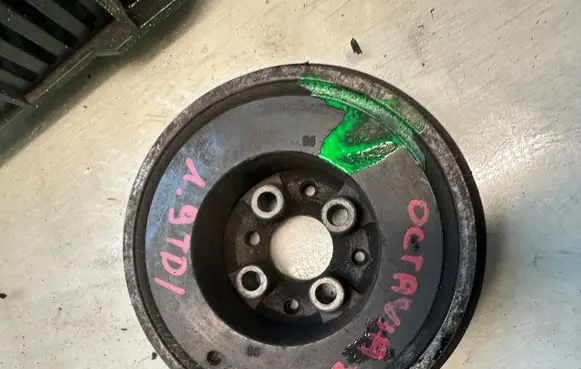 Skoda Octavia Mk1 (1U) Crankshaft pulley