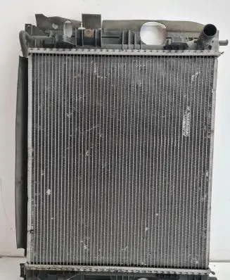 Chrysler Voyager Coolant radiator 04677754AB 2B1015107 40482A317B