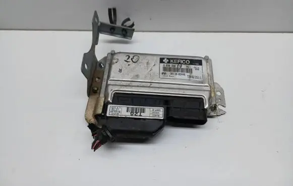 Hyundai Getz Engine control unit/module 3911002AA5 9030930372F TBH61S11