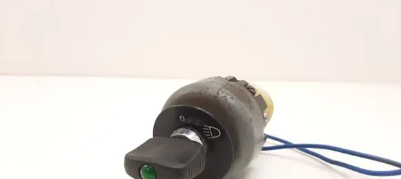 Mercedes-Benz COMPAKT W115 Light switch 8432