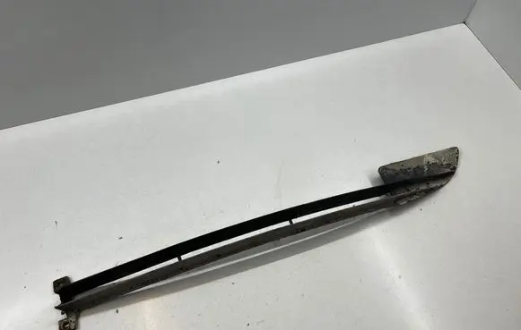 Mercedes-Benz W123 Front bumper lower grill 1238880123