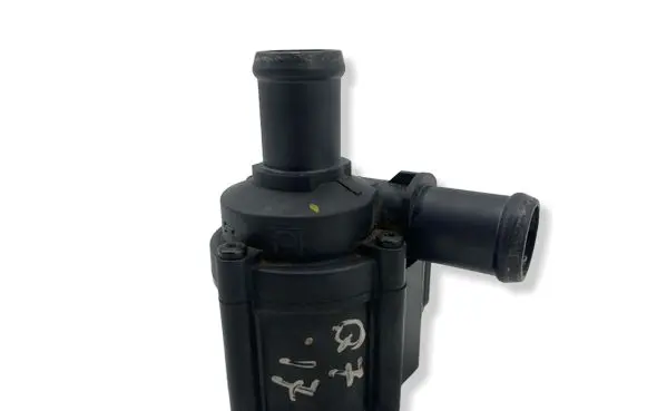 Audi Q7 4M Electric auxiliary coolant/water pump 06H121601P