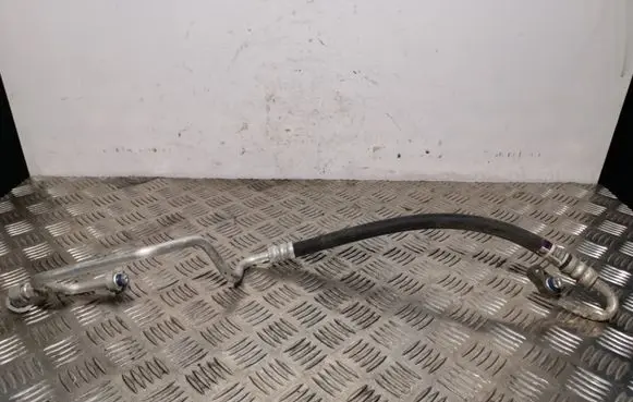 KIA Sorento Air conditioning (A/C) pipe/hose