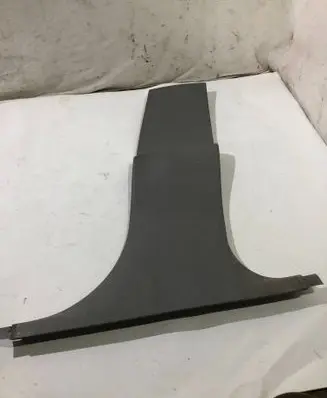 BMW 5 E60 E61 (B) pillar trim (top) 7027090 52850610