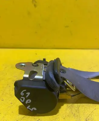 Mercedes-Benz A W168 Front seatbelt 56606360CB02