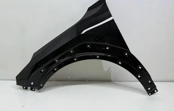 KIA Carens IV Fender