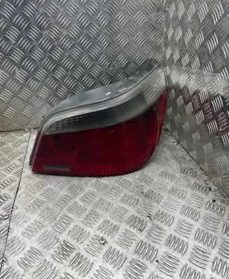 BMW 5 E60 E61 Rear/tail lights 6910768 E3159S 2VP008679