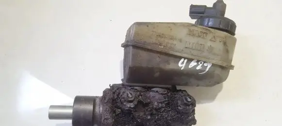 Renault Megane I Master brake cylinder 7700828034