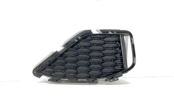BMW 5 G30 G31 G38 Front bumper lower grill 51118075279