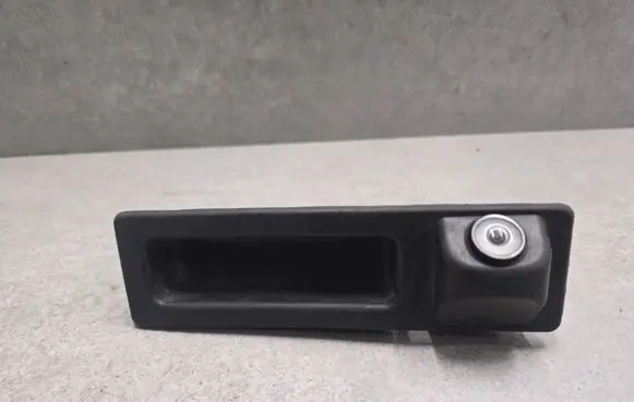 BMW X3 F25 Tailgate handle with camera 7345700
