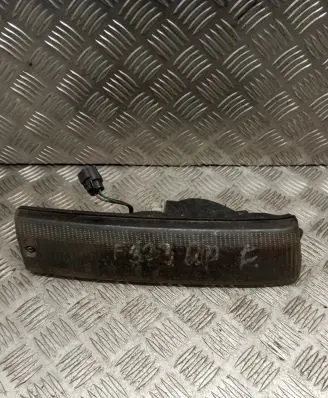Mazda 323 F Front indicator light