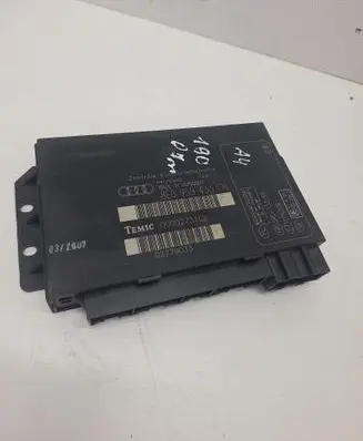 Audi A4 S4 B7 8E 8H Comfort/convenience module 8E0959433CH 02279033