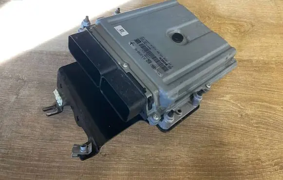 Land Rover Range Rover Sport L494 Engine control unit/module DPLA-12C520-PAC DPLA12C520PAC DPLA-12C520