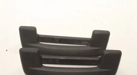 Volkswagen Golf VIII A set of handles for the ceiling 