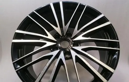 Aston Martin Vanquish V12 R20 alloy rim LY731007BB