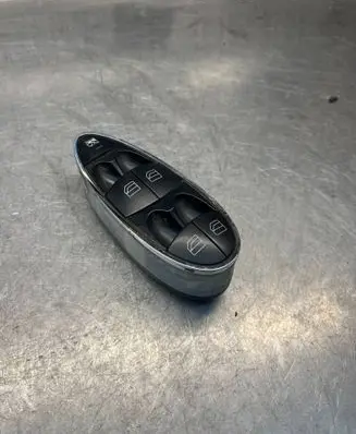 Mercedes-Benz C W203 Electric window control switch A2118219951