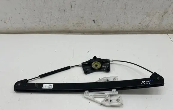 Audi Q3 F3 Rear window lifting mechanism without motor 83A839462 4BWA011