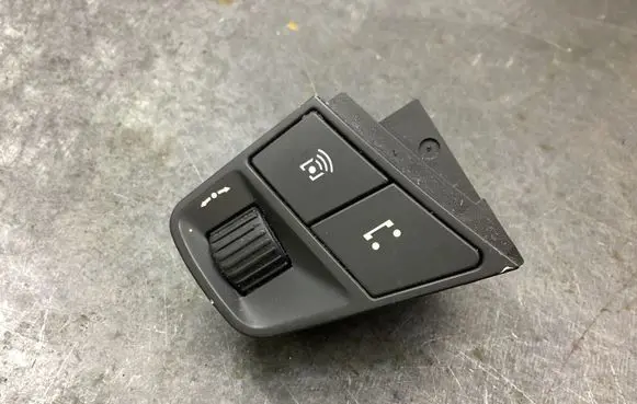 Opel Antara Steering wheel buttons/switches 96628661 061003