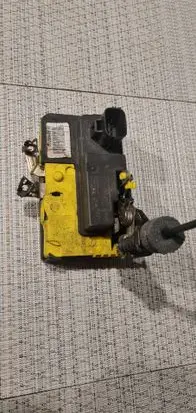 Volvo S60 Front door lock 30699749