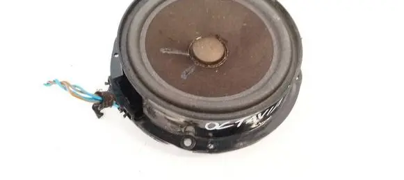 Skoda Fabia Mk1 (6Y) Front door speaker 1Z0035411Q