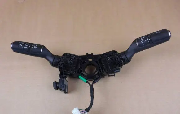 Lexus ES 250 - 300 - 330 Wiper turn signal indicator stalk/switch 1101017J614 1103017J710