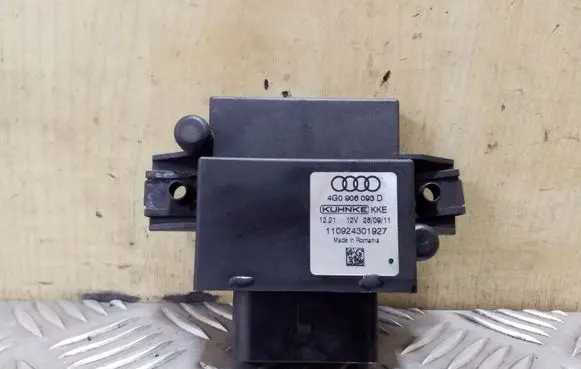 Audi Q5 SQ5 Fuel injection pump control unit/module 4G0906093D