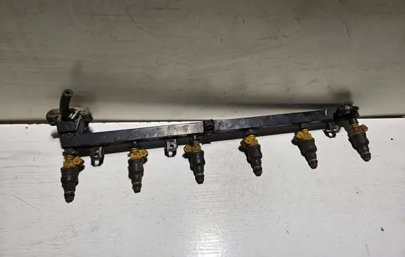 BMW 7 E32 Fuel main line pipe 0280150714 0280160225