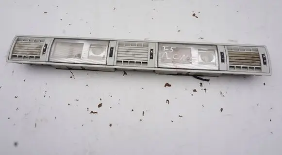 Volkswagen Transporter - Caravelle T5 Rear seat light LAMPKAOWIETLENIA