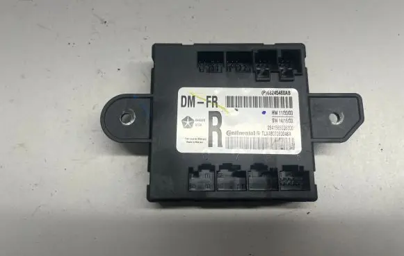 Dodge Durango III Door control unit/module 68245460AB