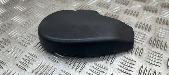Toyota RAV 4 (XA40) Seat trim 7186242100