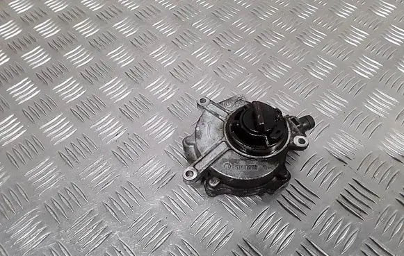 Audi TT TTS Mk2 Vacuum pump st617m1
