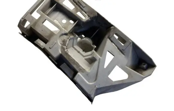 Skoda Octavia Mk3 (5E) Front bumper mounting bracket 5E0807056A 3200101114