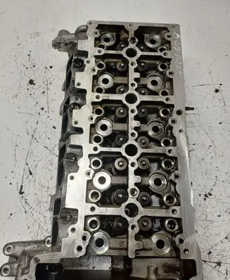 BMW 3 G20 G21 Engine head 85137090400