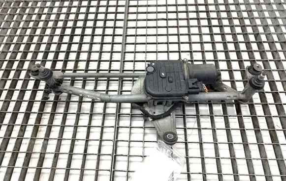 Volkswagen PASSAT B7 Front wiper linkage and motor 3AB9550233AB955419