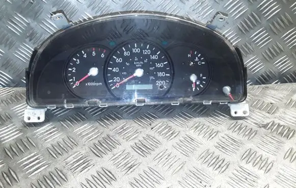 KIA Sportage Speedometer (instrument cluster) 940033E080 200373000K Y0994003