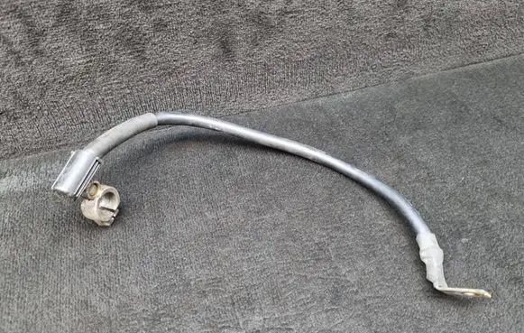 Audi A3 S3 8L Positive cable (battery) 1J0971228BT 1J0971228BJ