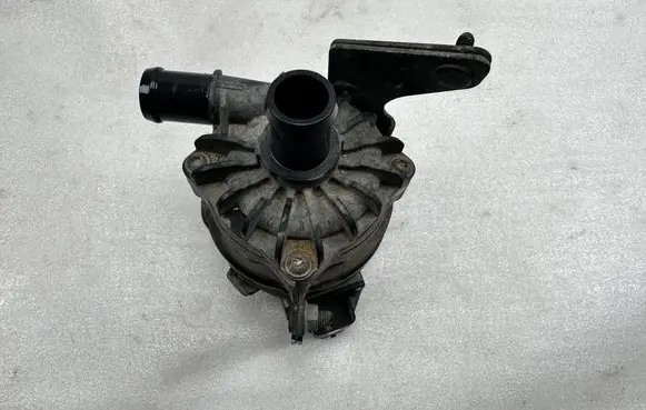 Audi A6 S6 C7 4G Water pump 8K0965567 8K0965567B