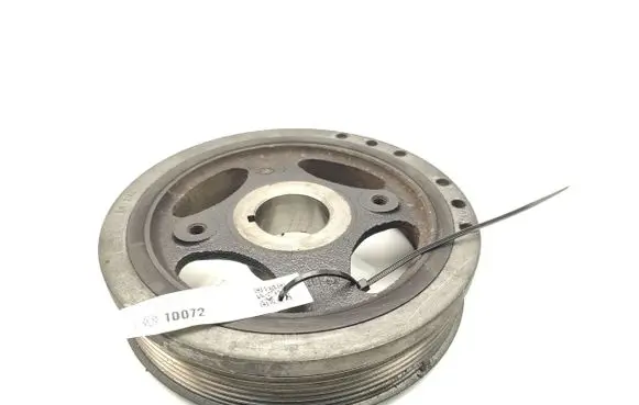 Toyota Avensis T270 Crankshaft pulley 13408-0R030