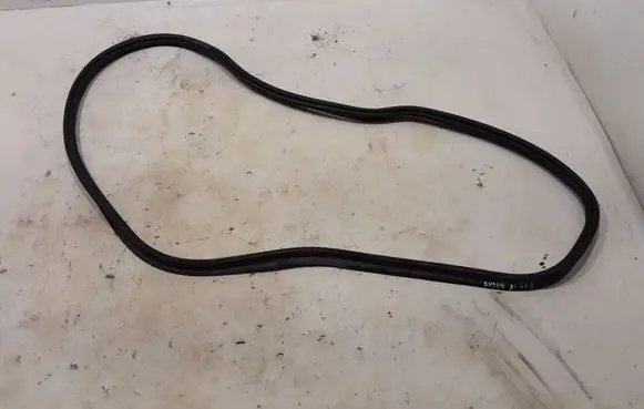 Volvo S90, V90 Trunk rubber seal (body) 31424936