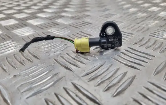 Skoda Octavia Mk3 (5E) Airbag deployment crash/impact sensor 3Q0959351A