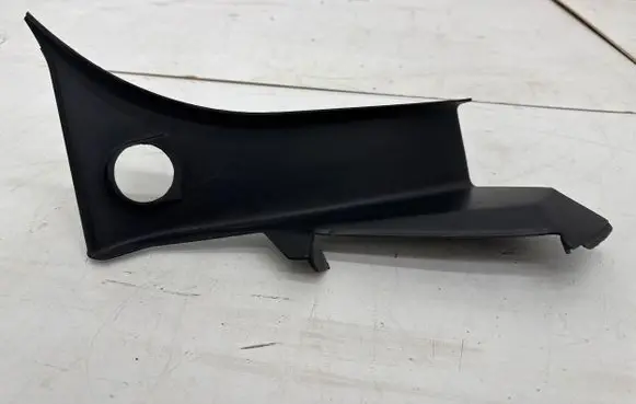 Tesla Model S Other trunk/boot trim element 100667500D