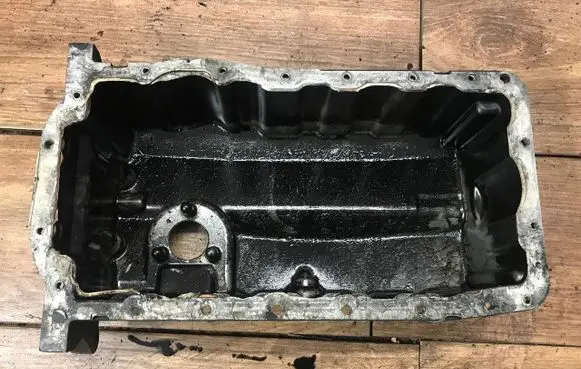 Oil sump