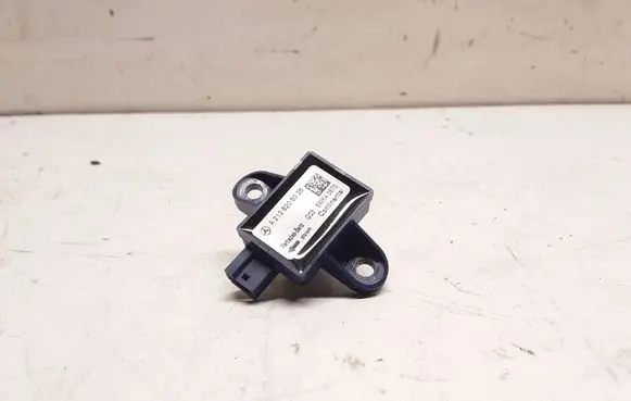 Mercedes-Benz CLS C218 X218 Airbag deployment crash/impact sensor A2128205026