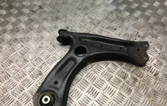Front lower control arm/wishbone