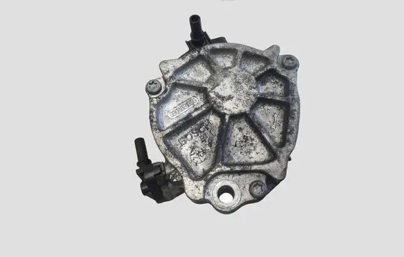 Volvo V40 Vacuum pump 9804021880