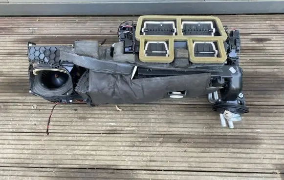 BMW 1 F20 F21 Interior heater climate box assembly 9197710