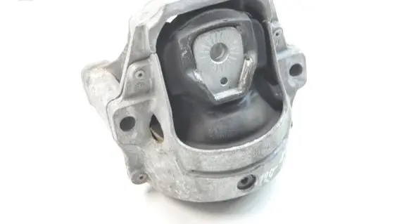 Audi A5 8T 8F Engine mount bracket 8R0199381